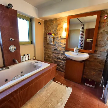 Feriehus La De Rosses- Halkidiki